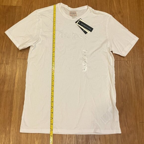 Guess Men's White Short Sleeve CrewneckEmbroidered Logo T-Shirt Size S - Picture 5 of 6